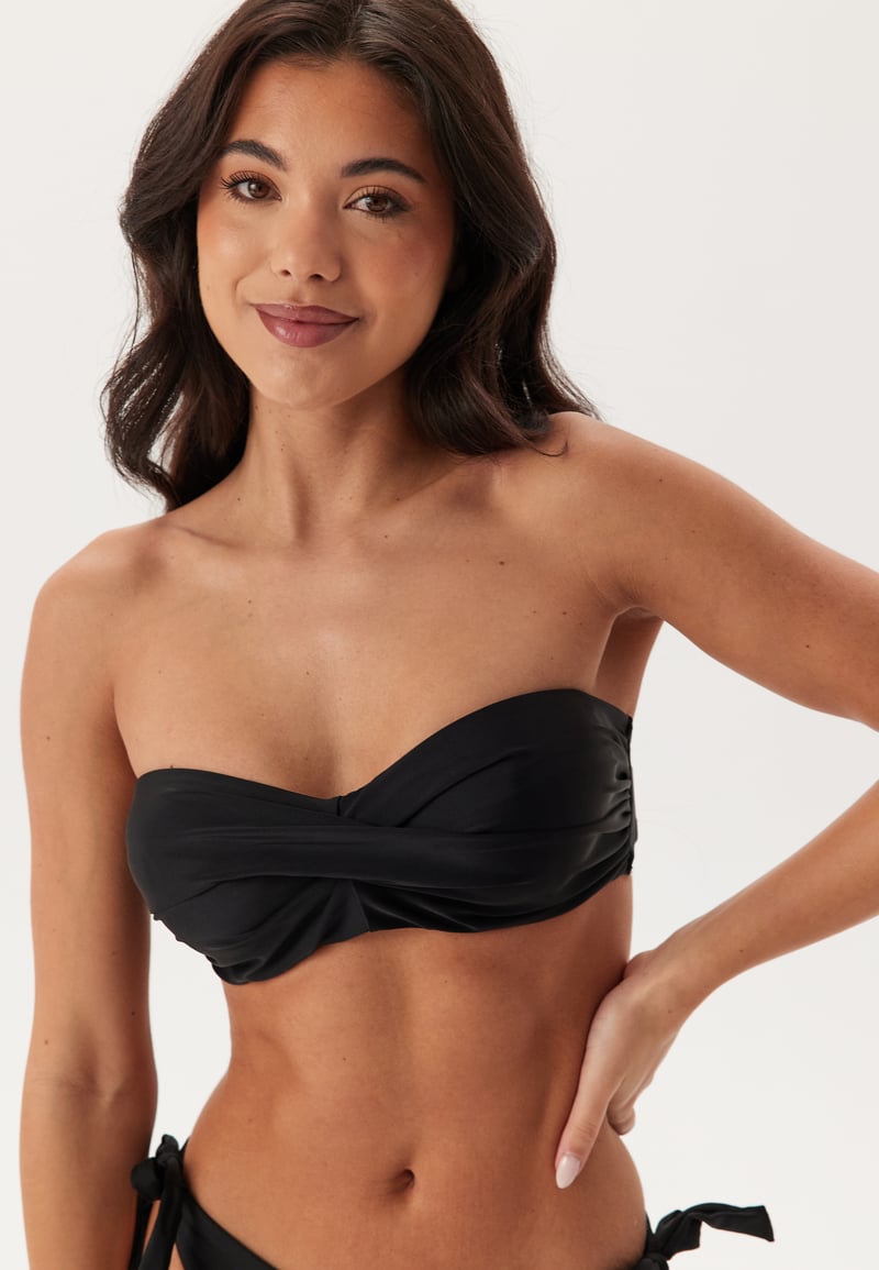 BUBBLEROOM Twisted Bikini Top