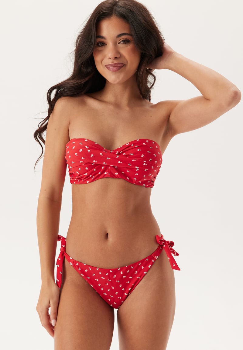 BUBBLEROOM Twisted Bikini Top
