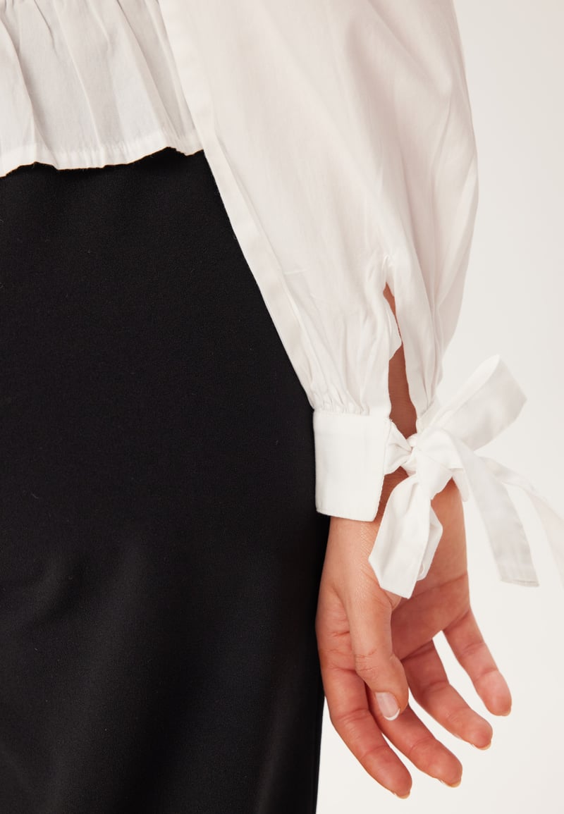 BUBBLEROOM V-neck Cotton Smock Blouse