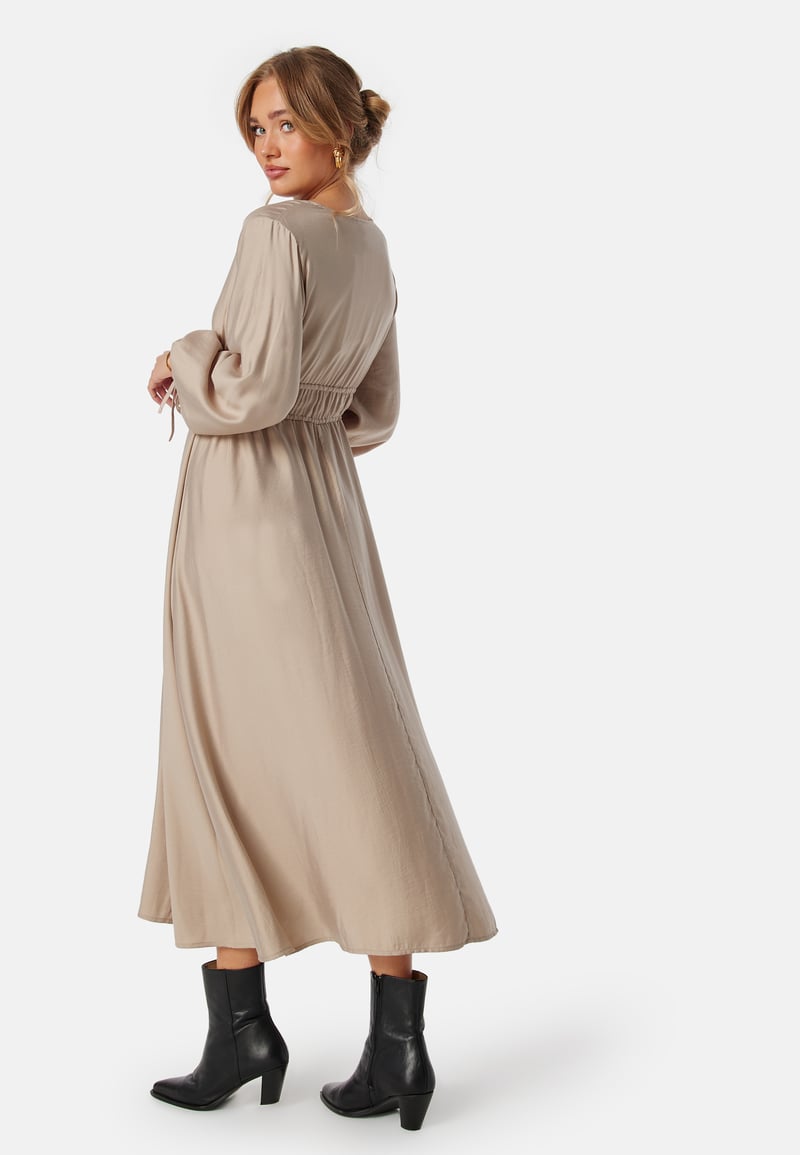 BUBBLEROOM V-neck Strap L/S Dress