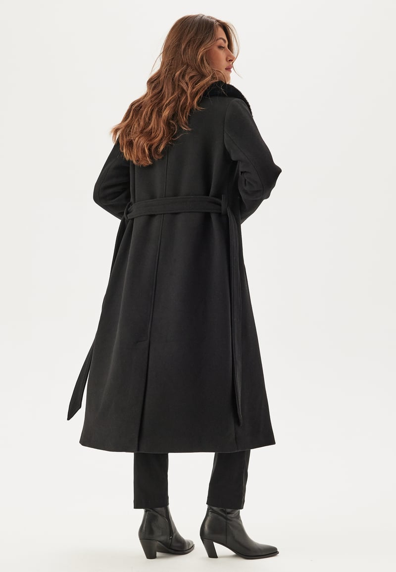 Chiara Forthi Fur Collar Belted Wool Blend Coat
