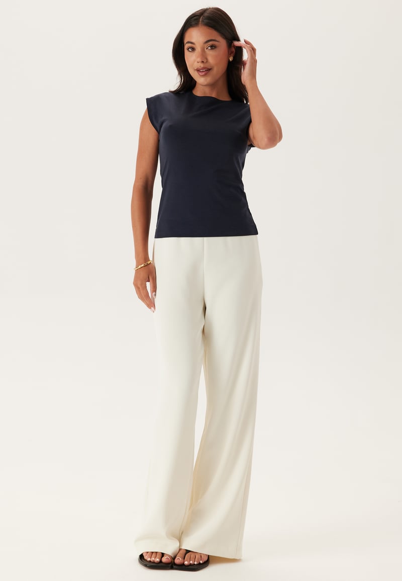 GANT Sleeveless C-neck Jersey Top