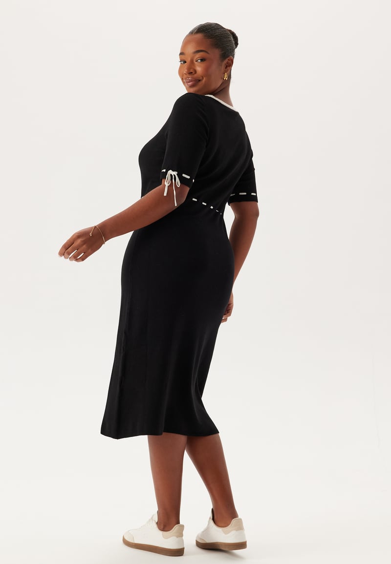Happy Holly Knitted Bow Dress
