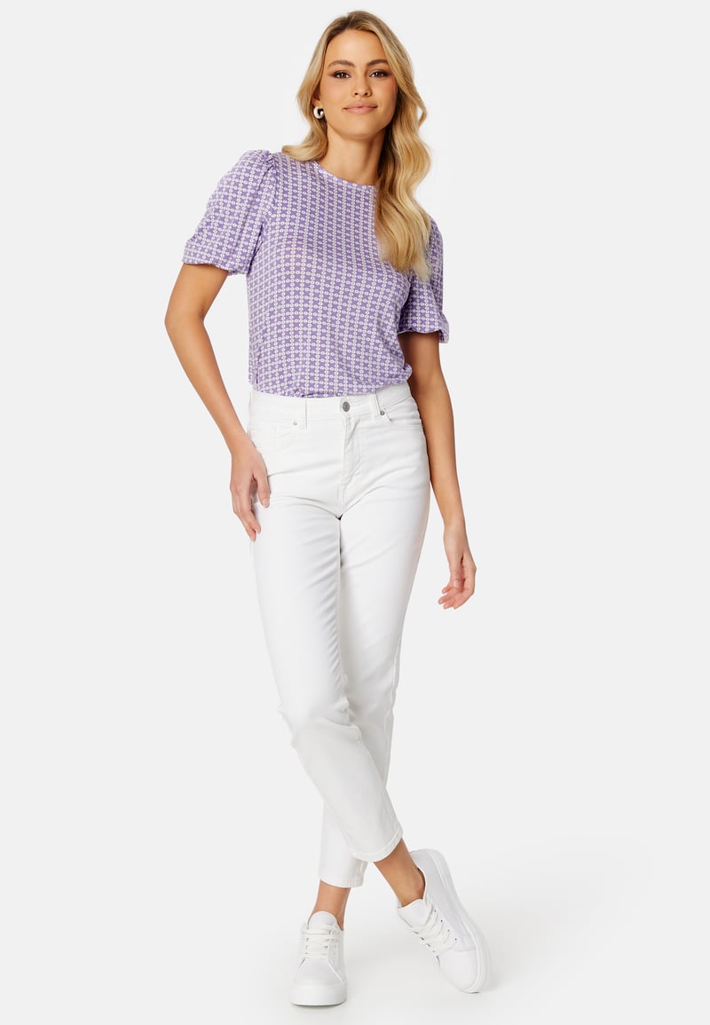 Happy Holly Noella top
