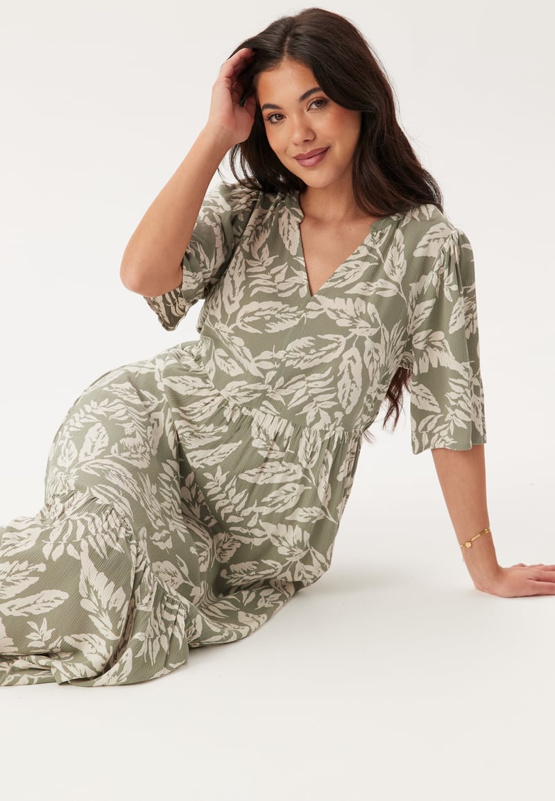 Happy Holly Puff Sleeve Viscose Dress
