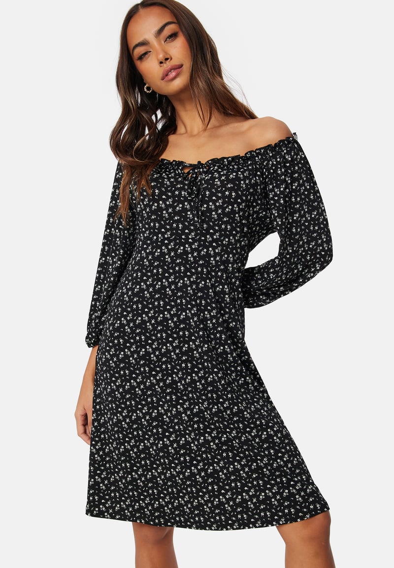 Happy Holly Soft Puff Sleeve Dress