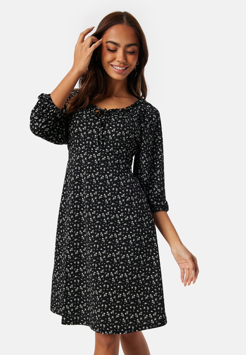 Happy Holly Soft Puff Sleeve Dress