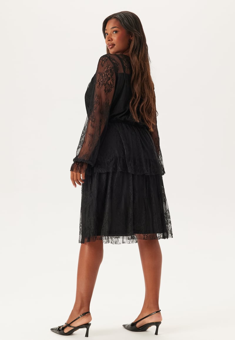 Happy Holly Tiered Puff Sleeve Lace Midi Dress