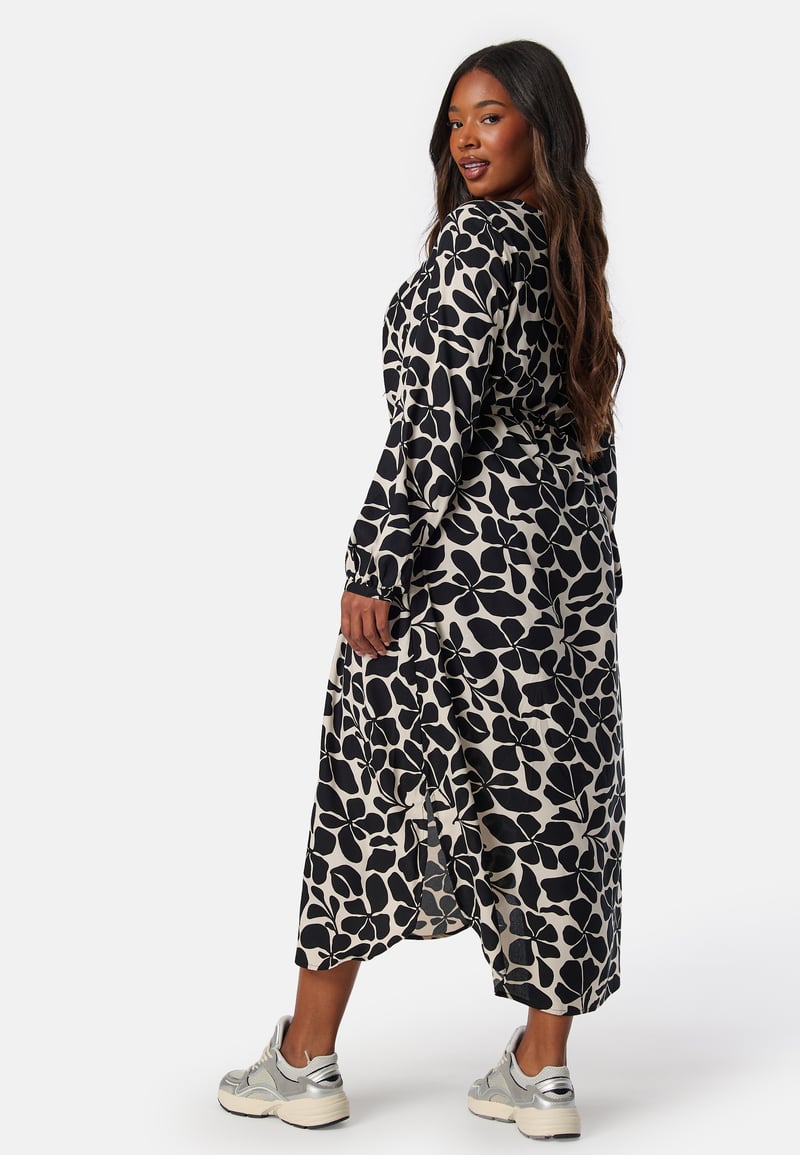 Happy Holly V-neck Viscose Dress