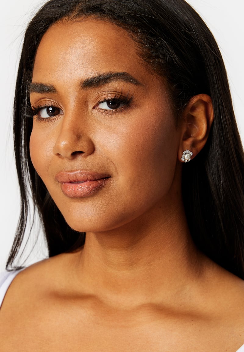 LILY AND ROSE Emily Pearl Earring