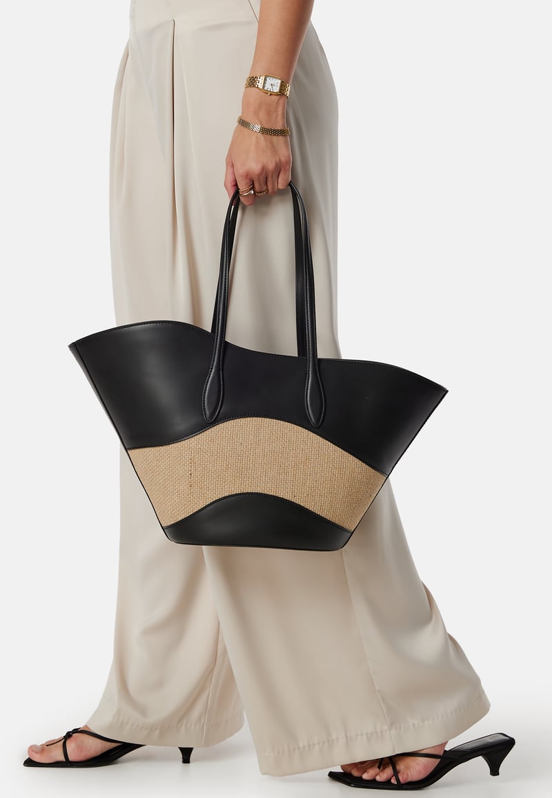 Liffner Tulip Shoulder Bag Medium