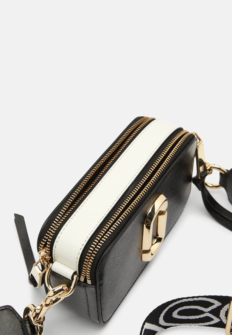 Marc Jacobs The Snapshot