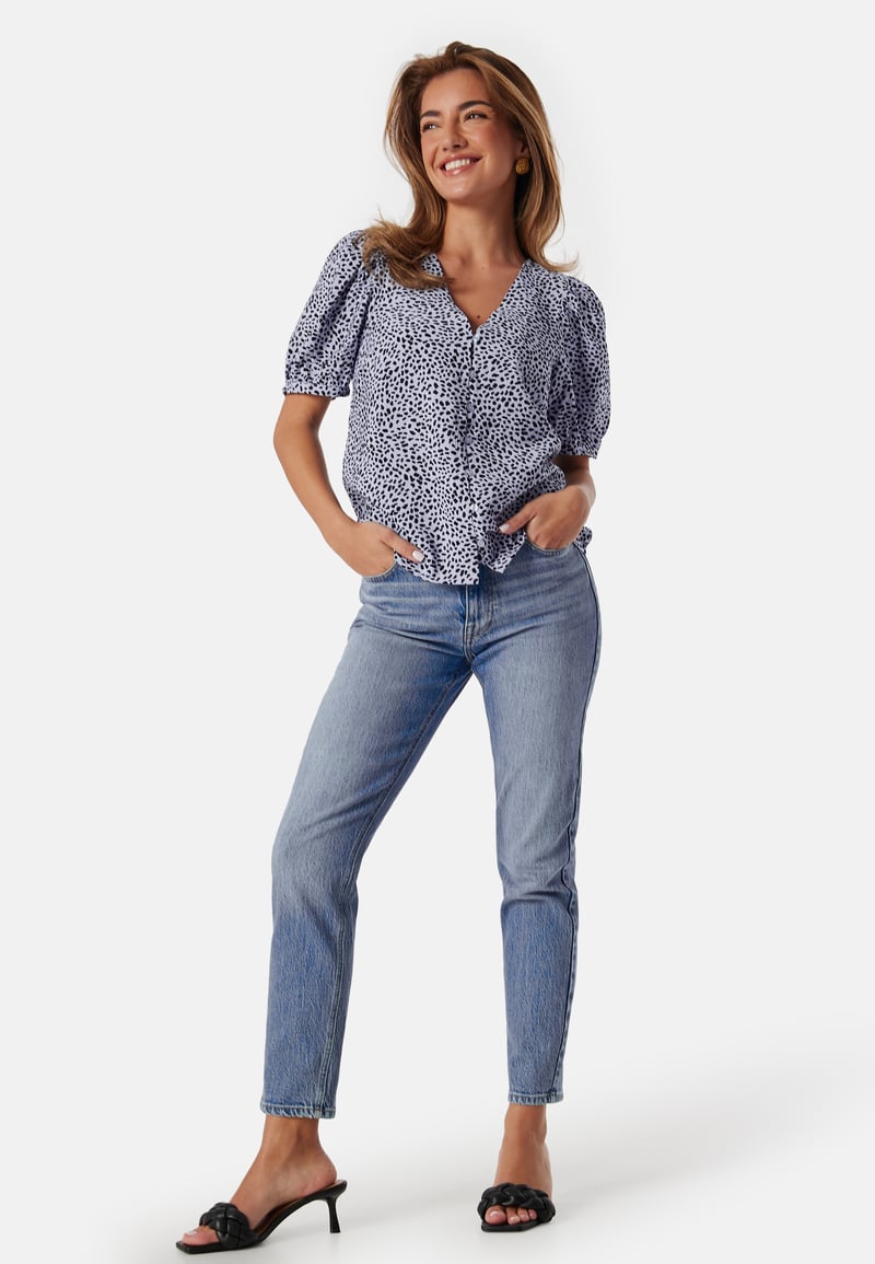 Object Collectors Item Objjacira V-Neck Top