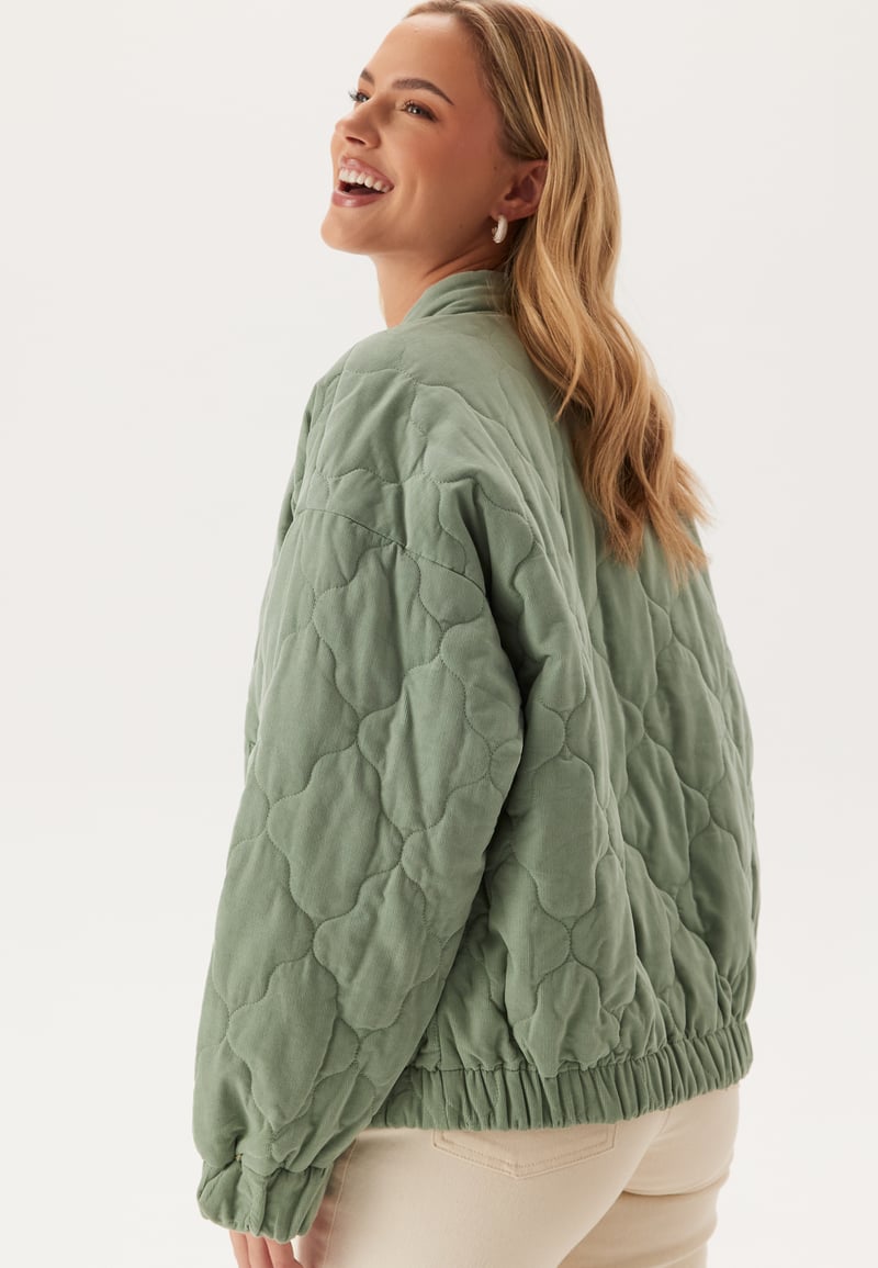 ONLY Onlaime L/S CORD QUILT JACKET 