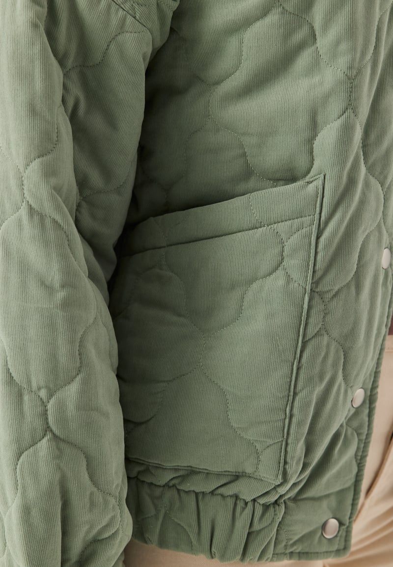 ONLY Onlaime L/S CORD QUILT JACKET 