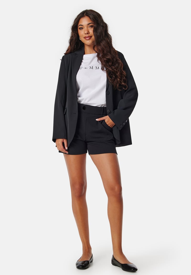 ONLY Onlsania Belt Button Shorts