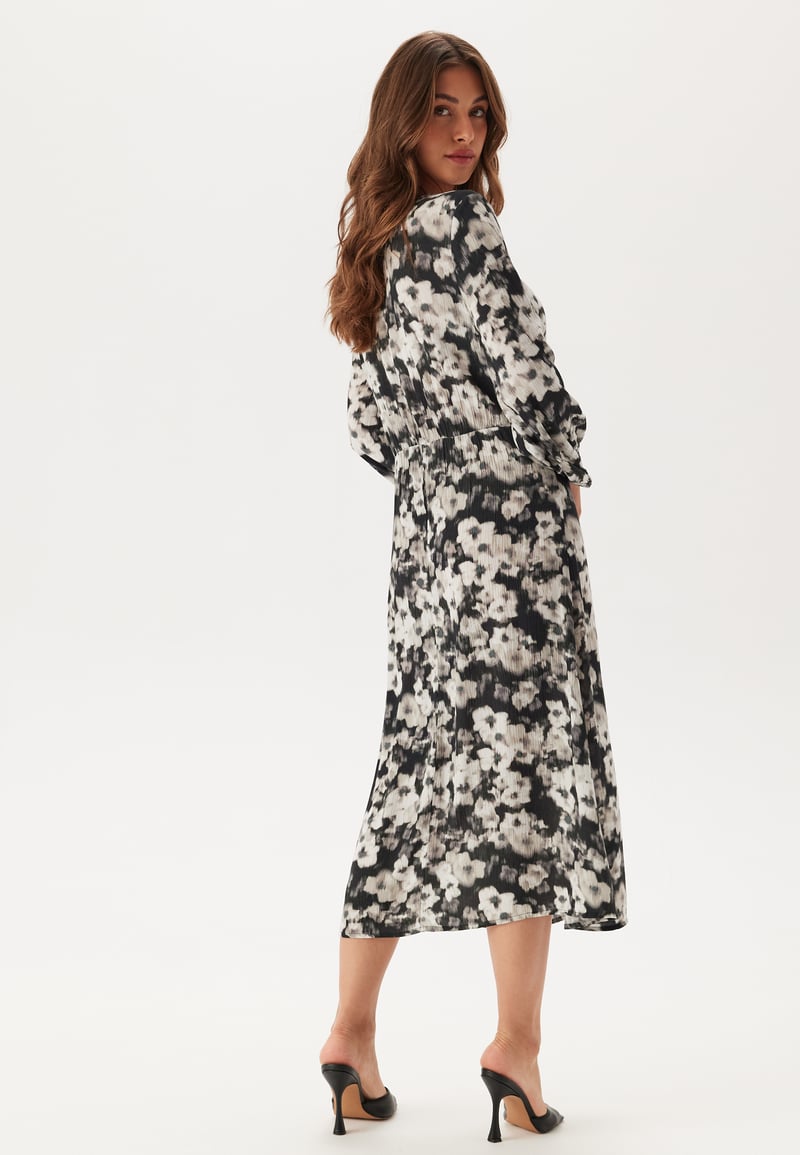 Pieces Pcrexa 3/4 MIDI DRESS BC MIDI 