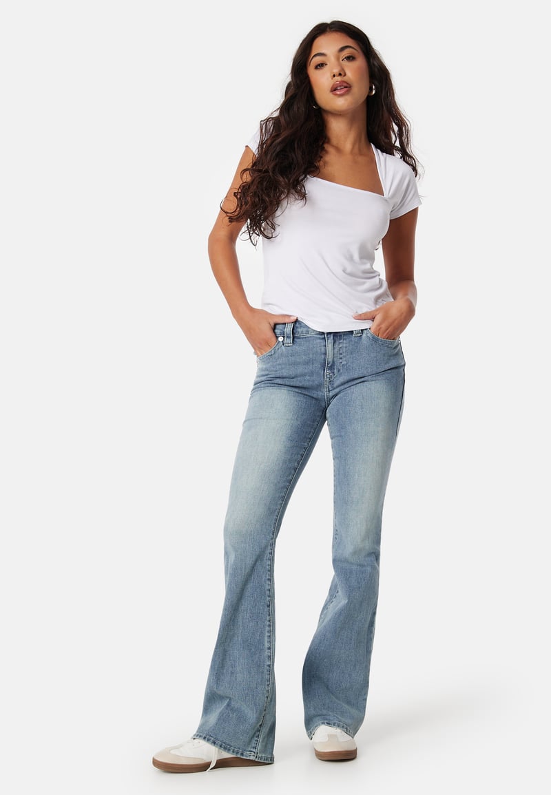 True Religion Becca Mid Rise Bootcut Flap