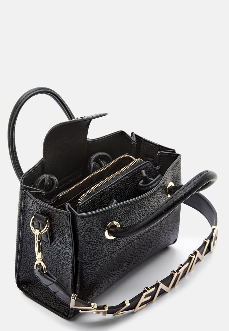Valentino Alexia Shopping