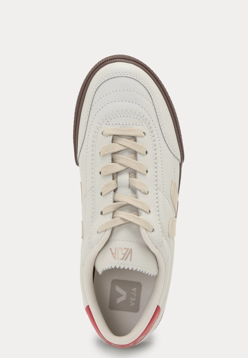 VEJA Panenka Sneaker