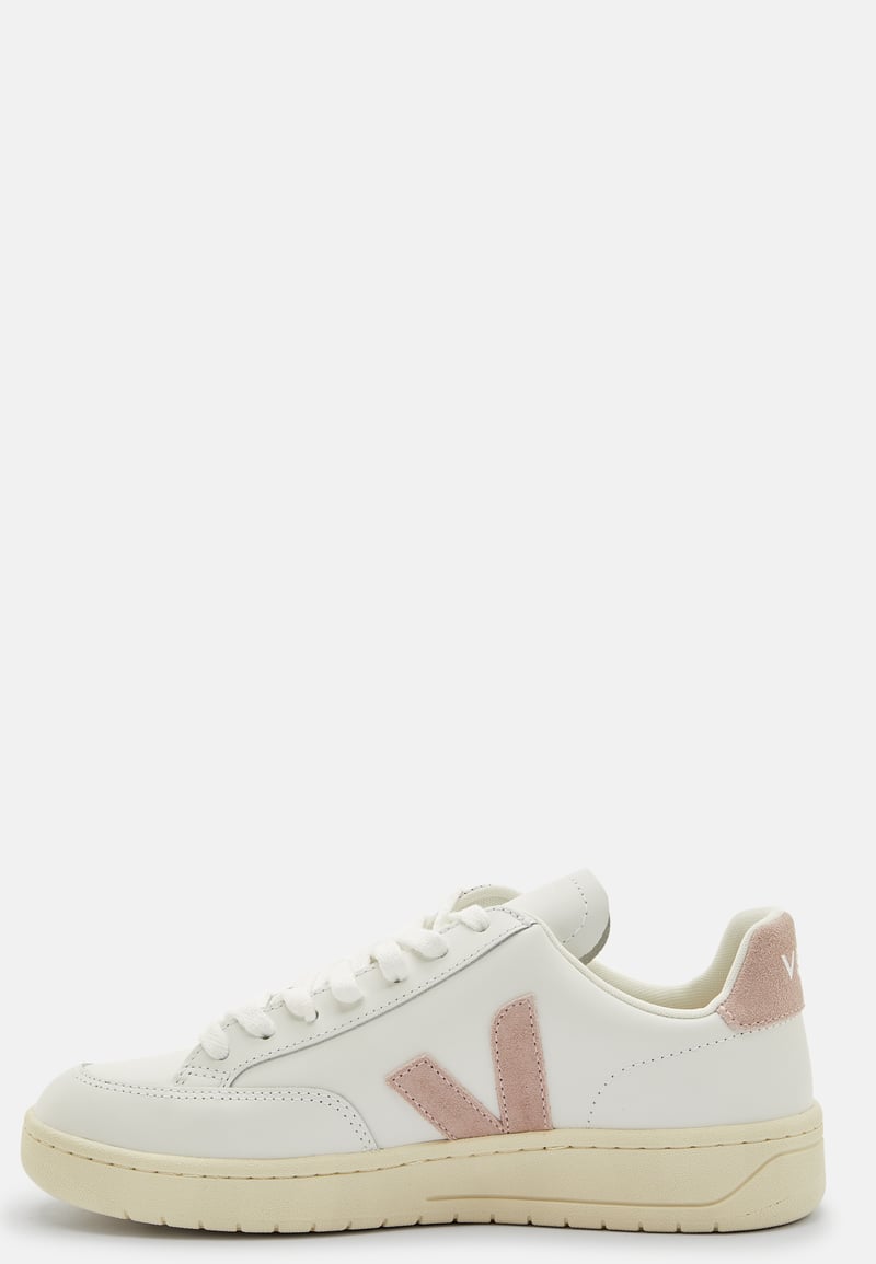 VEJA V-12 Sneaker