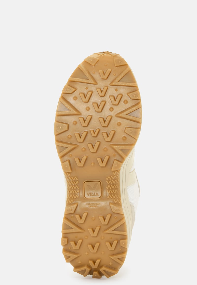 VEJA Venturi Sneakers