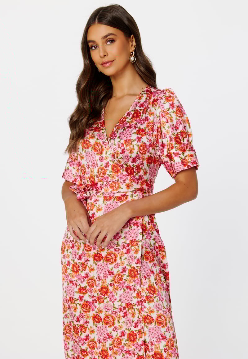 VILA Naria S/S Wrap Midi Dress