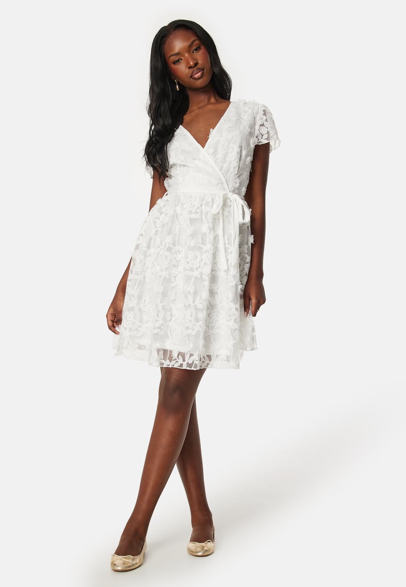 VILA Viedda V-neck S/S Lace Short Dress