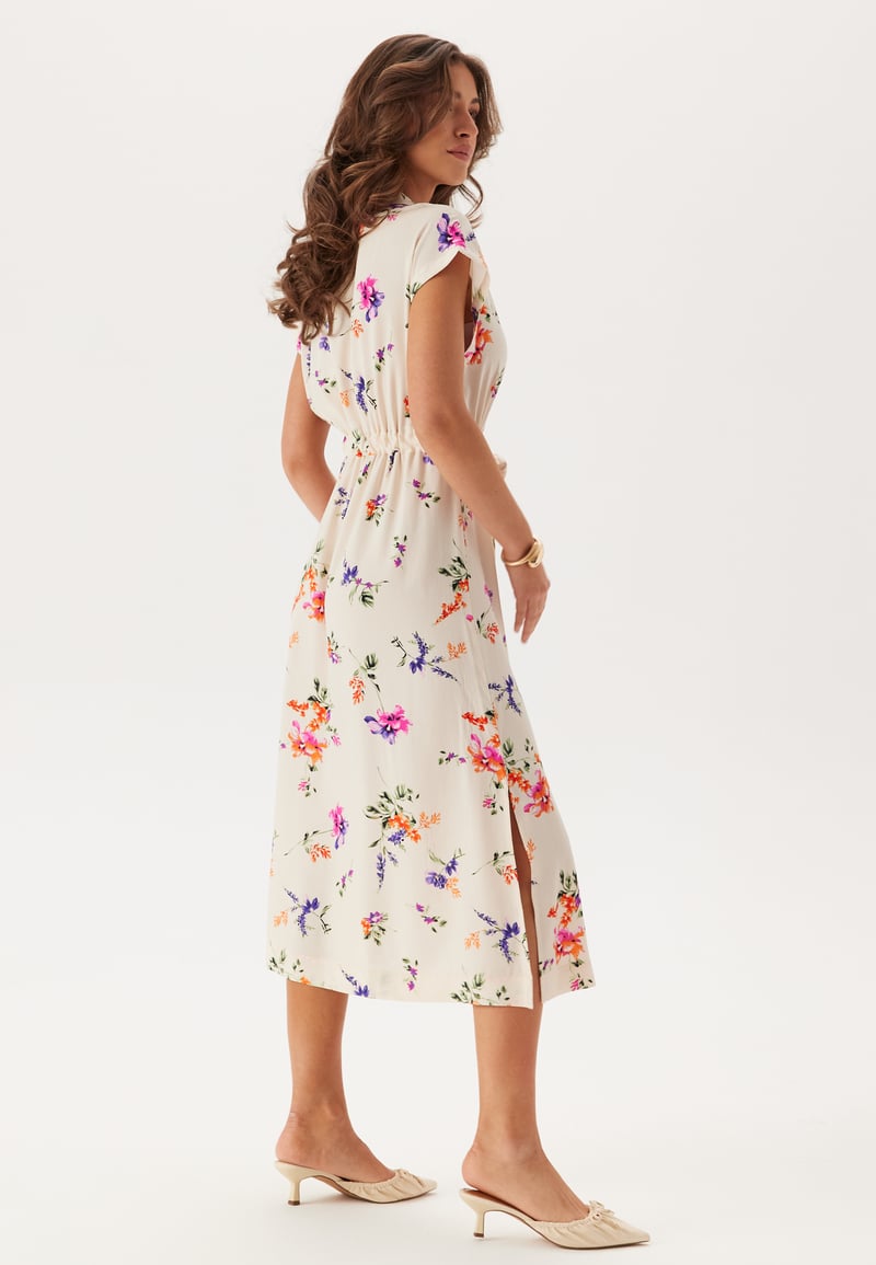YAS Yasasina Cs Midi Belt Dress