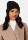 april-beanie-black