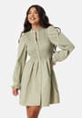 onlida-aspen-smock-dress-fog