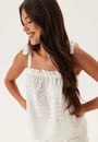 broderie-anglaise-singlet