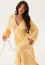 volume-sleeve-midi-button-dress