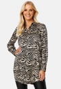 nicole-long-shirt-zebra