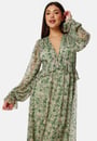hilde-frill-midi-dress-green-floral