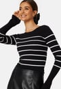 sabine-knitted-top-striped