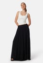 noele-viscose-crepe-maxi-skirt-black