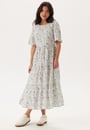 tris-butterfly-sleeve-dress-4