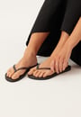 hav-slim-sandal-black