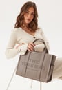 the-medium-leather-tote-cement