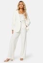 lisa-mw-wide-pant-cloud-dancer-detail-
