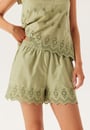 onllou-life-emb-loose-shorts