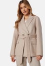 tara-handmade-jacket-sandshell-detail-mel