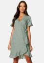 henna-2-4-wrap-frill-dress-laurel-wreath-aop-wh