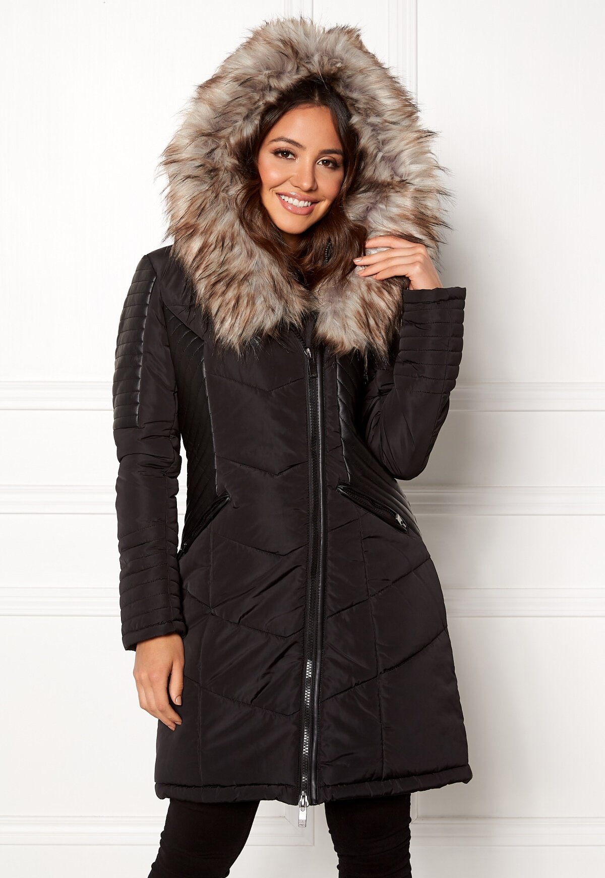 ONLY Linette Fur Hood Coat Black - Bubbleroom