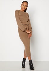 amira-knitted-dress-light-brown