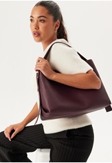 faux-leather-tote-bag-burgundy