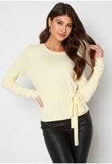 isla-fine-knitted-top-light-yellow