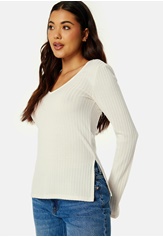 BUBBLEROOM Winter deep V-neck top