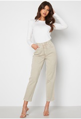 Guess Mom Jeans